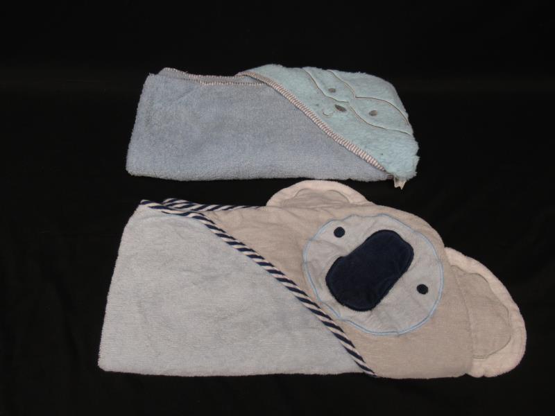 Lot of 2 Hooded Baby Towels Baby Lounge Cloud Island Blue White