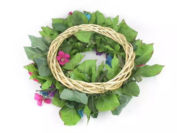 Bright Spring Time Wreath Wall Door Decor Artificial Flower Ivy Violet Hydrangea