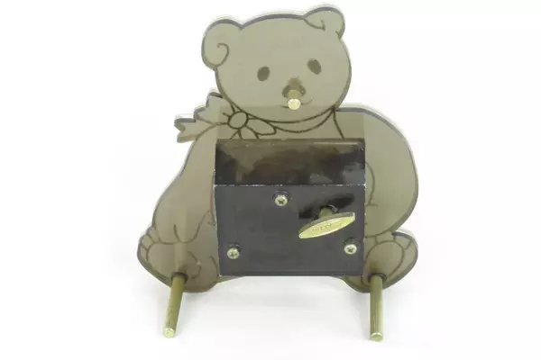 Vintage Sanyo Musical Bear Picture Frame Table Top Holds 2.5 x 2.5 in Photo