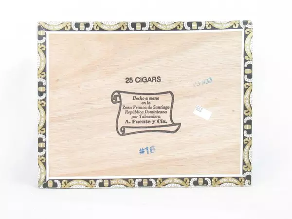 Vintage Arturo Fuente Imported Cigars Curly Head Deluxe Empty Box