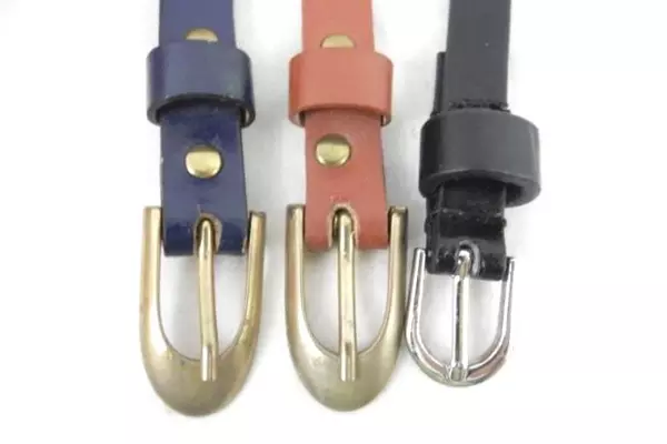 Lot of 3 Vintage Skinny Fashion Belts Women's Size M/L Blue Rust Brown Black