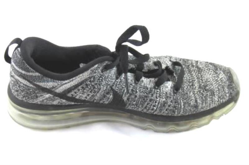 Nike Flyknit Max Women's Sneakers Size 10 Grey Black Swoosh 620659-105
