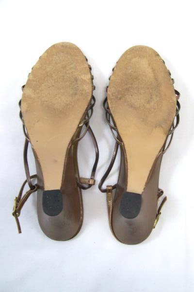 Town Flair Women's Heels Brown Gold Strappy Open Toe Kitten Wedge Size 7 1/2