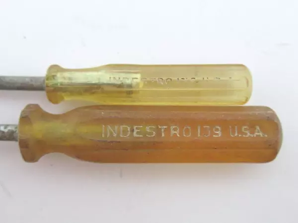 Lot of 2 Vintage Indestro Miniature Screwdrivers Yellow Handle USA 139