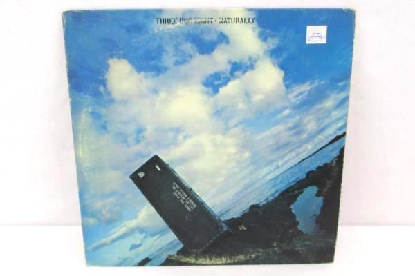Three Dog Night Naturally 1st Press LP Rare QUEEN LITHO IN USA Photos 1970