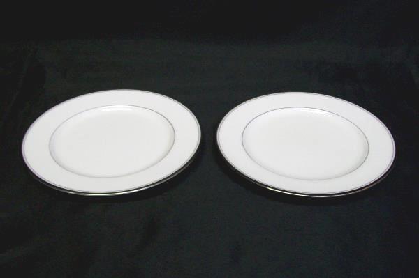 Mikasa Plate Lot: Gothic Platinum Bone China White 4 Medium 4 Large