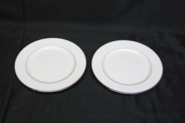 Mikasa Plate Lot: Gothic Platinum Bone China White 4 Medium 4 Large