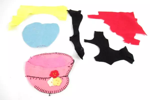 Lot of Felt Fabric Scrapes For Crafting Quilting DIY Collage Sewing