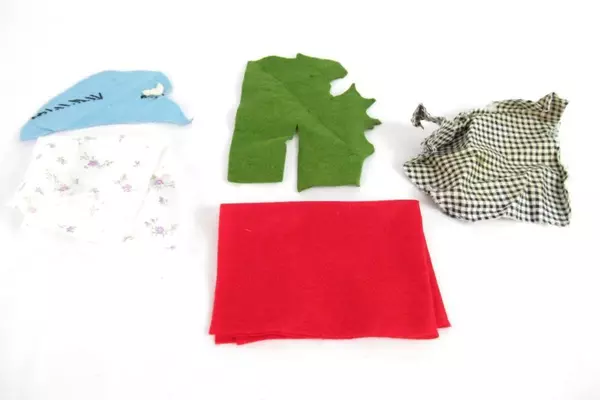 Lot of Felt Fabric Scrapes For Crafting Quilting DIY Collage Sewing