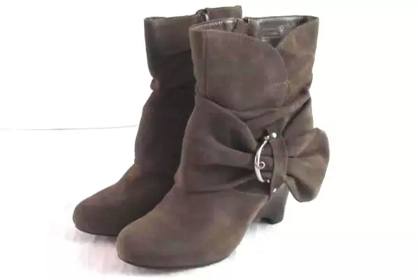 Naughty Monkey Catch Boots Women's Size 6 Taupe Dust Bag Heeled Replacement Sole