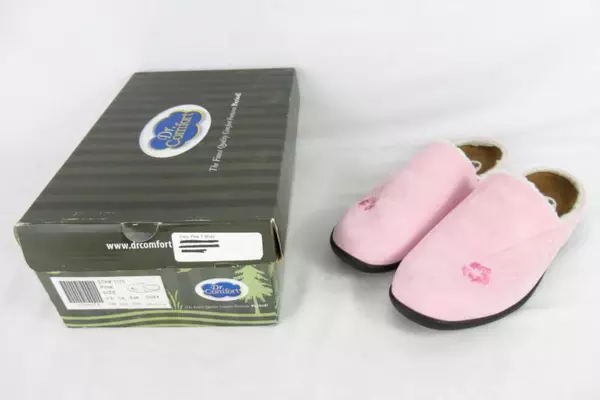 Dr Comfort Cozy Open Heel Slippers Women's Size 7W Pink Fleece Embroidered