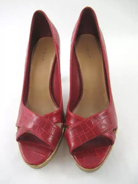 Fioni High Heels Dressy Shoes Red Faux Leather Snakeskin Pattern Women's Sz 7.5