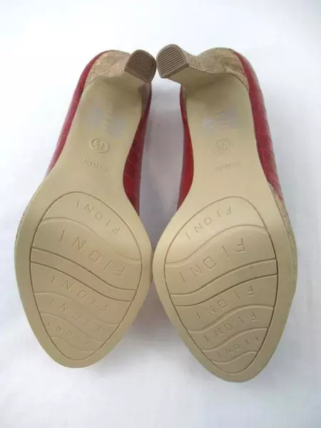 Fioni High Heels Dressy Shoes Red Faux Leather Snakeskin Pattern Women's Sz 7.5