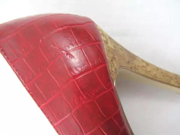 Fioni High Heels Dressy Shoes Red Faux Leather Snakeskin Pattern Women's Sz 7.5
