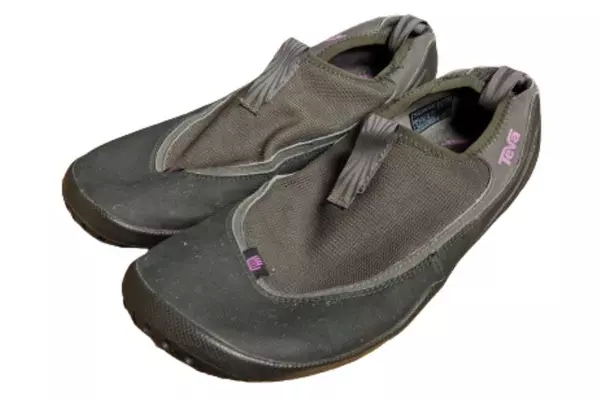 Teva Women's Slip On Water Swimming Shoes Size 9 Black Grey 4301