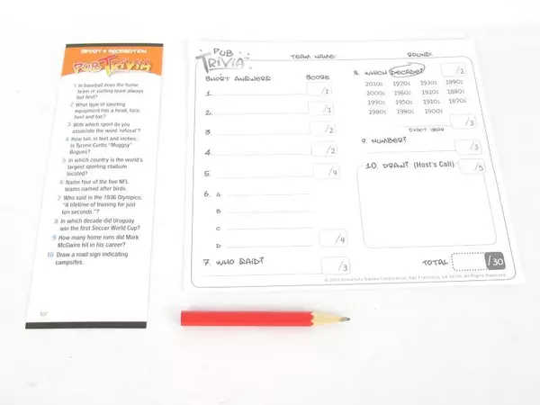 University Games John Herbert's Pub Trivia 2012 Board Game Ages 12+