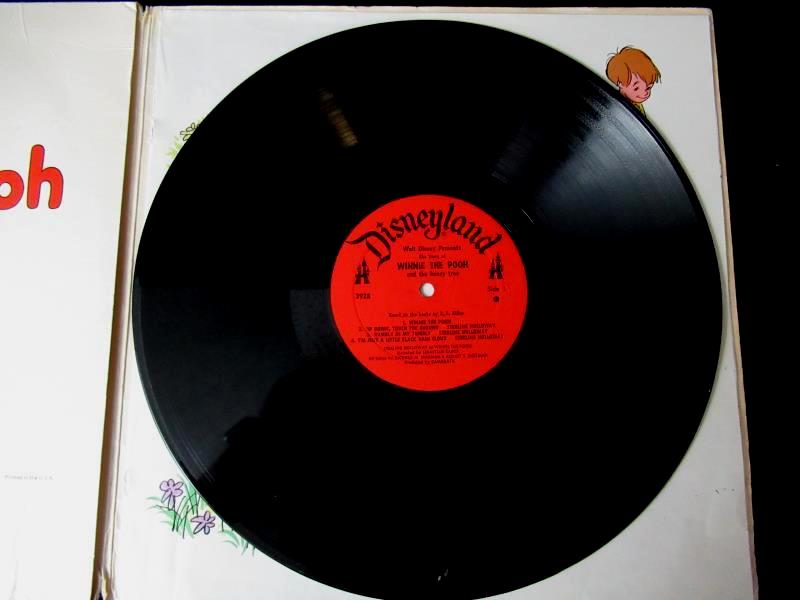 Walt Disney Winnie the Pooh Disneyland Records 3928 1965