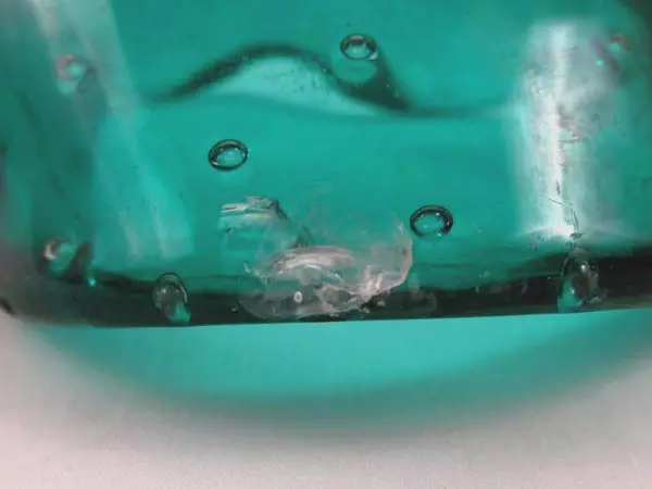 Hand Blow Art Glass Trinket Dish or Ashtray Emerald Green Air Bubbles Decorative