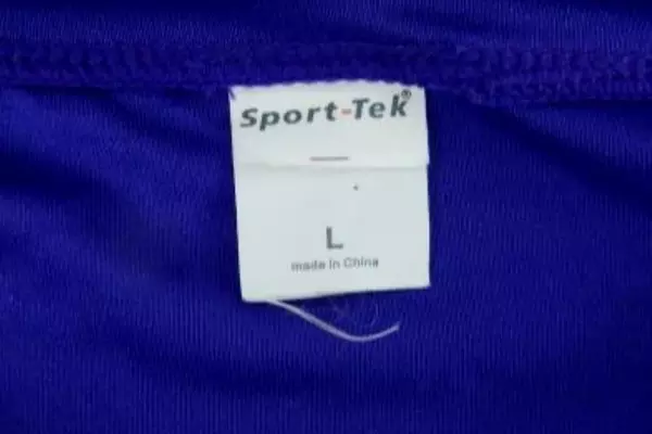 Lot of Linfield University College Wildcats Jersey Size L with Lanyard and Pen