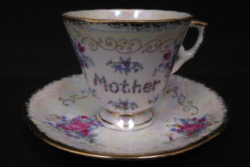 Vintage Norleans Cup And Saucer Set Mother Iridescent White Flowers