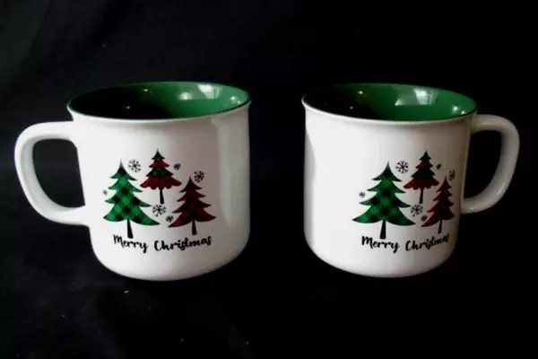 Set of 2 Ceramic Merry Christmas Coffee or Cocoa Mugs Plaid Trees Snowflakes