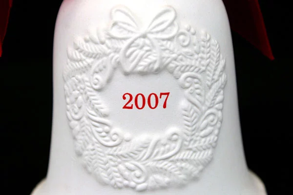 2007 Hallmark White Porcelain Dated Holiday Bell in Original Box