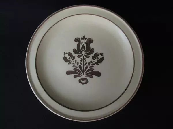 4 Vintage 1970's Pfaltzgraff Salad Plates Village Brown Tan Floral 7" Diameter