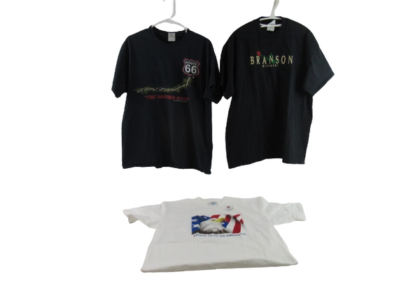 Lot of 3 Men's Short Sleeve Tee Shirts Size Large Route 66 Branson Missouri USA