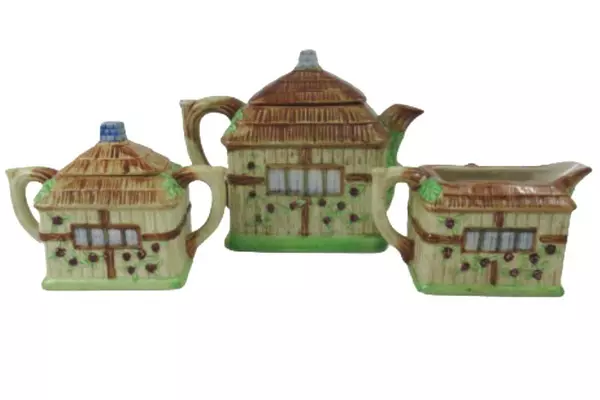 3 Pc Porcelain Cottage Teapot Creamer Lidded Sugar Bowl Brown Beige Roses