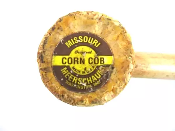 Vintage Missouri Meerschaum Original Corn Cob Pipe Dr. Grabow Pipe Filter