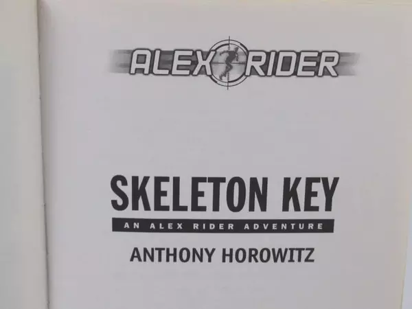 Skeleton Key Anthony Horowitz Speak Penguin Books 2003 1st American Edition PB