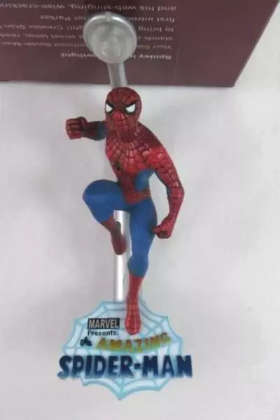 2005 Carlton Cards Spidey In the Spotlight Light Up Christmas Ornament CXOR-119N
