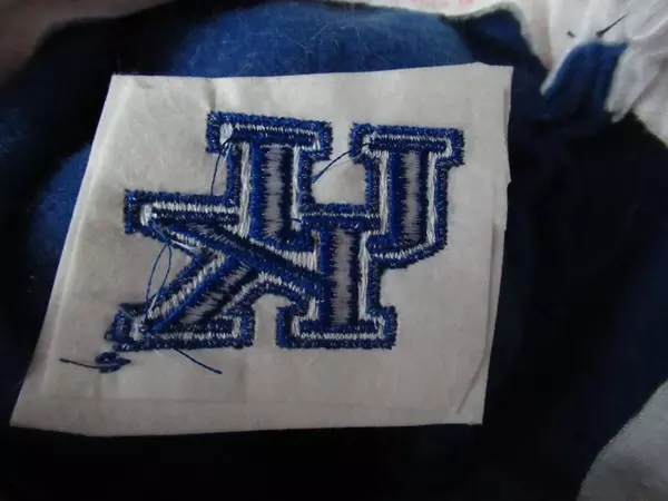Fleece University of Kentucky Wildcats UK Blue White Hanging Embroidered