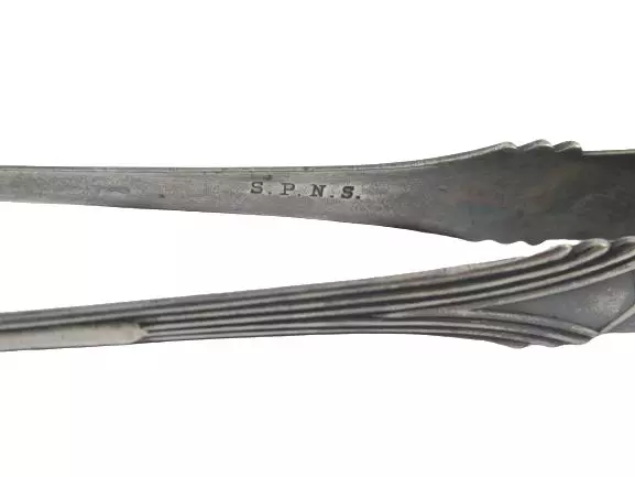 William A Rogers Silver Plate Nickel Silver Sugar Tongs Chevron Pattern Claw Tip