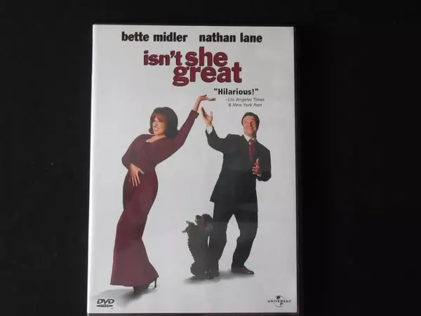 Isn' She Great Bette Midler Nathan Lane Rated R 2000 Universal Studios DVD Video