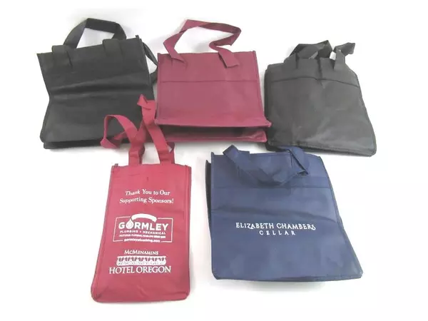 Lot of 5 Wine Reusable Tote Bags Eco Holds 2-6 Bottles Elizabeth Chamber Cellars