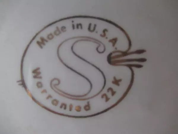 Vintage 9 Inch Collector's Plate State of Missouri Landmarks Made in USA 22K
