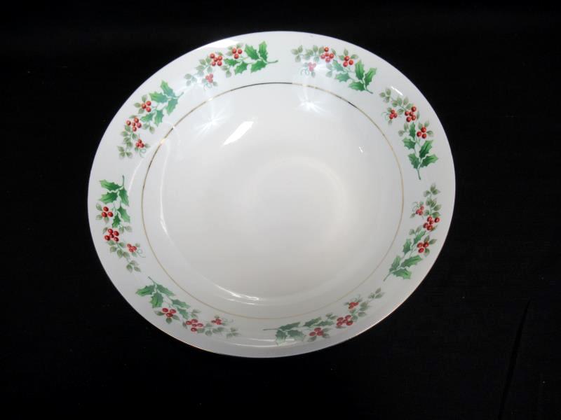 Gibson 9" Vegetable Bowl Holiday Gold Pattern White Red Green Holly Gold Rim