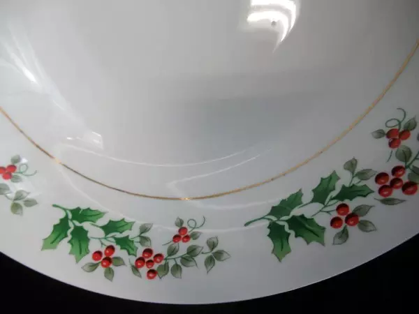 Gibson 9" Vegetable Bowl Holiday Gold Pattern White Red Green Holly Gold Rim