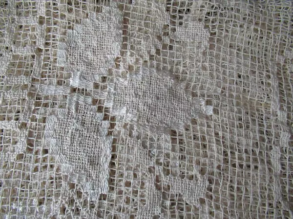 Vintage Oval Cream Beige Doily Table Cloth Knit Satin Fringe Floral Handmade