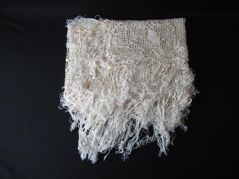 Vintage Oval Cream Beige Doily Table Cloth Knit Satin Fringe Floral