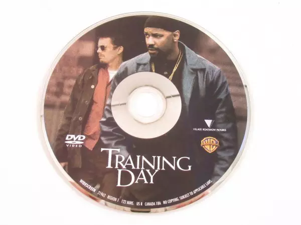 Training Day DVD Warner Brothers Denzel Washington Ethan Hawke 2001 Buddy Cop