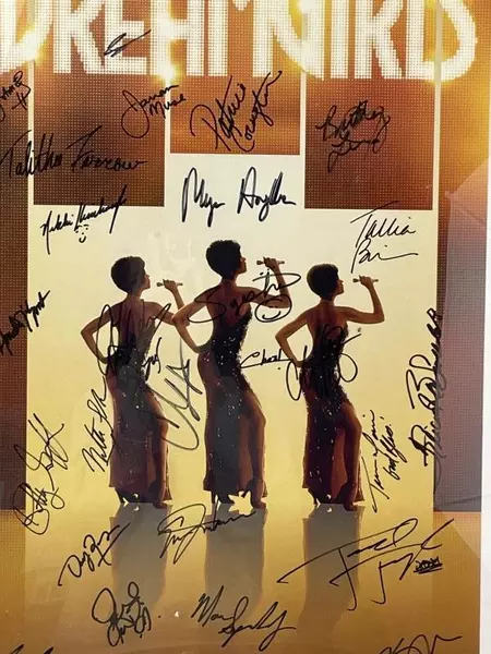 Dreamgirls On Stage Cast Signed Theatre Poster Musical Framed 27 in x 21 in