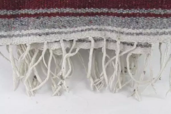 Southwestern Style Throw Blanket Rug Fringe End Grey Red Stripes Woven White