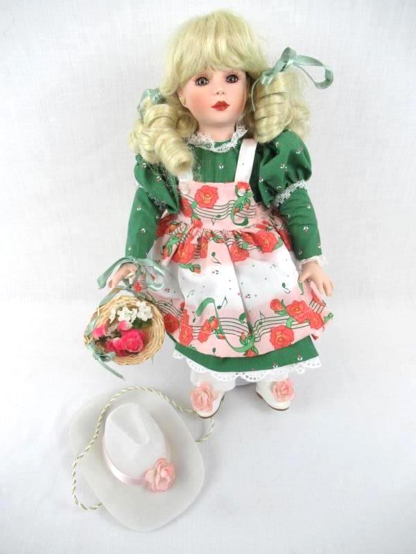 Vintage Paradise Galleries 14" Musical Doll Country Darling Collection Porcelain