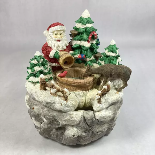 1998 Heritage Mint Santa With Deer Musical Water Fountain