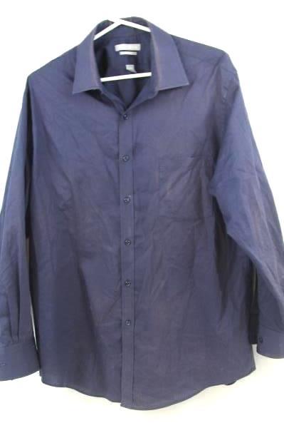 Van Heusen Men's Blue Button Up Long Sleeve Shirt Size 16.5