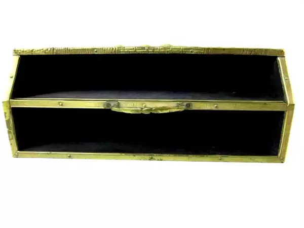 Vintage Embossed Hammered Brass Wood Magazine Newspaper Rack Holder Kitchen