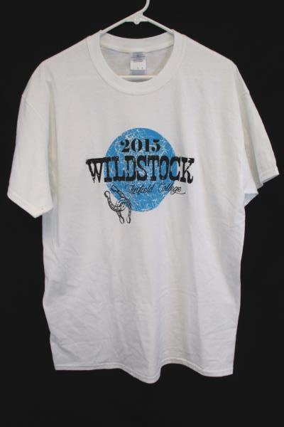 Lot of 2 Linfield Wildcats Event T Shirts Oregon Graphic White Men Women Large