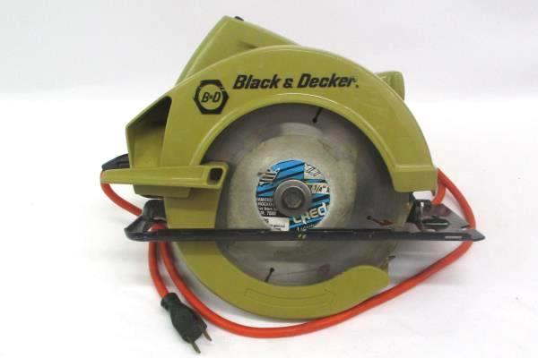 Craftsman Metal Case Black & Decker Circular Saw 7308 Grinding Stone 7 Blades